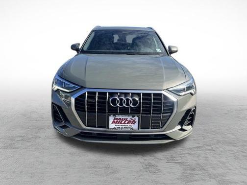 2025 Audi Q3 45 S line Premium