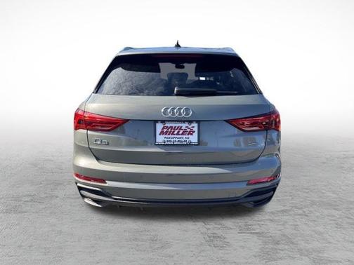 2025 Audi Q3 45 S line Premium