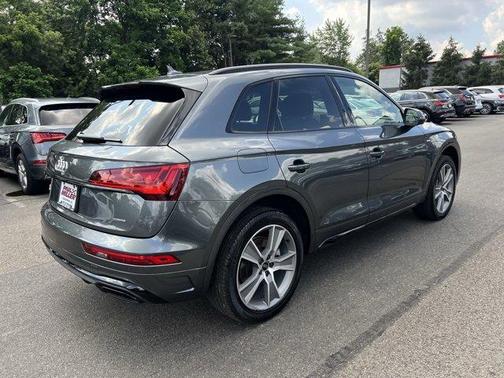 2025 Audi Q5 45 S line quattro Premium