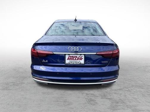 2022 Audi A4 40 Premium