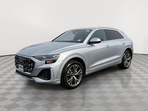 Satellite Silver Metallic 2025 Audi Q8 55 Premium