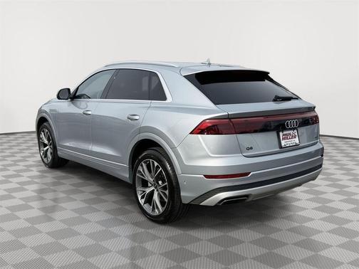 Satellite Silver Metallic 2025 Audi Q8 55 Premium
