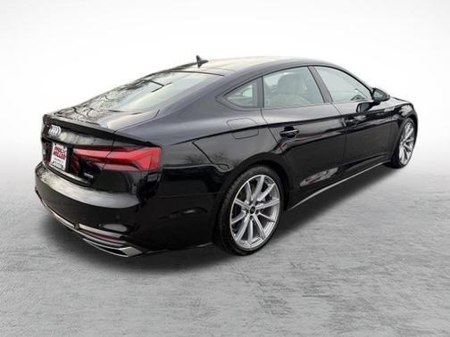 2025 Audi A5 Sportback 45 S line quattro Premium