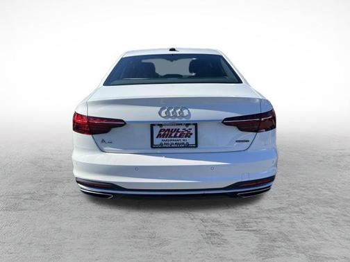 2022 Audi A4 45 S line Premium Plus
