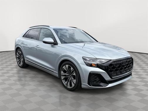 Satellite Silver Metallic 2026 Audi Q8 Premium Plus