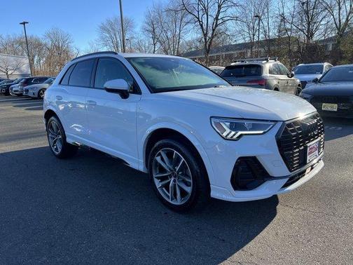 2023 Audi Q3 45 S line Premium
