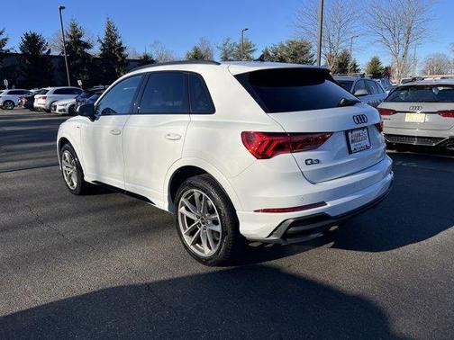 2023 Audi Q3 45 S line Premium