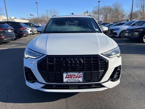 2023 Audi Q3 45 S line Premium