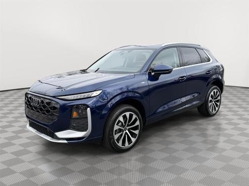 Navarra Blue Metallic 2026 Audi Q3 S line