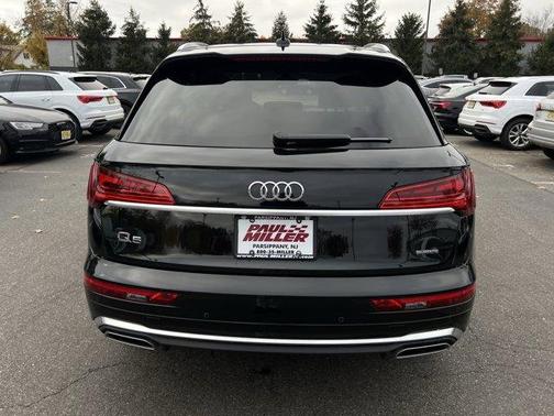 2023 Audi Q5 45 S line quattro Premium