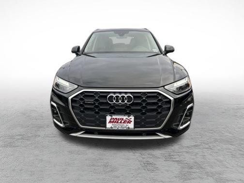 2023 Audi Q5 45 S line quattro Premium