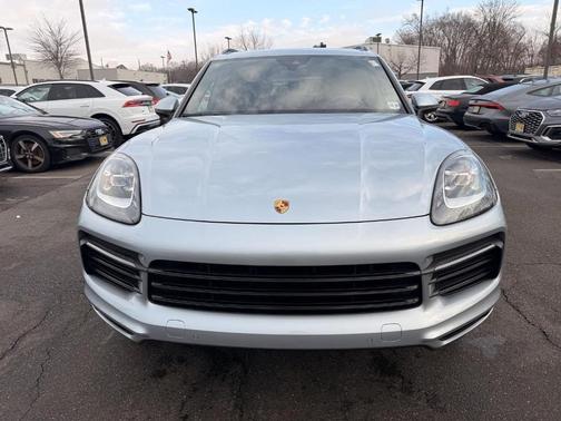 2021 Porsche Cayenne Base