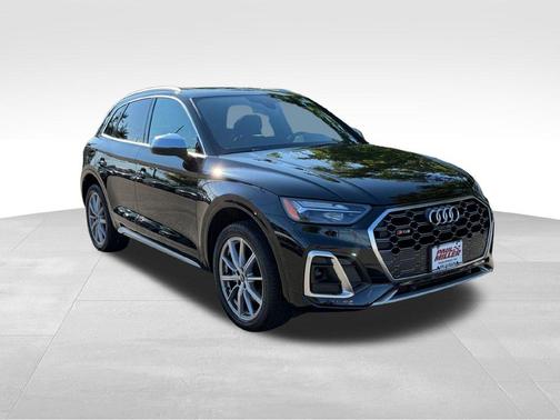 Mythos Black Metallic 2023 Audi SQ5 3.0T Premium Plus