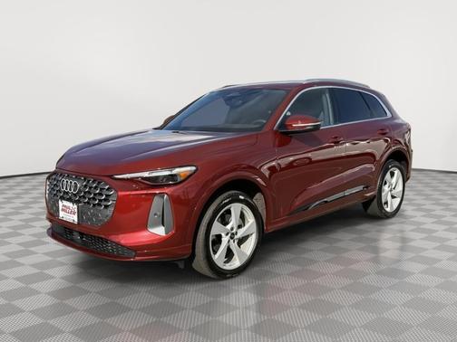 Grenadier Red Metallic 2025 Audi Q5 2.0T quattro Premium