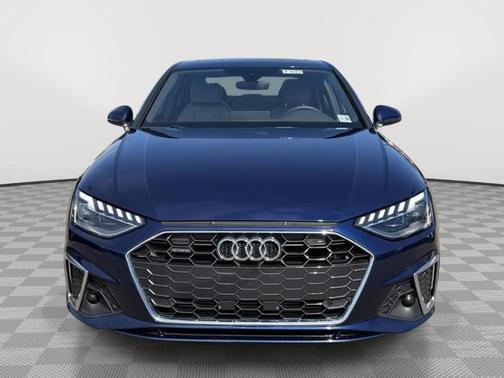 2023 Audi A4 45 S line quattro Premium