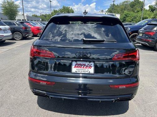 2024 Audi Q5 45 S line quattro Premium