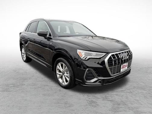 2025 Audi Q3 45 S line Premium