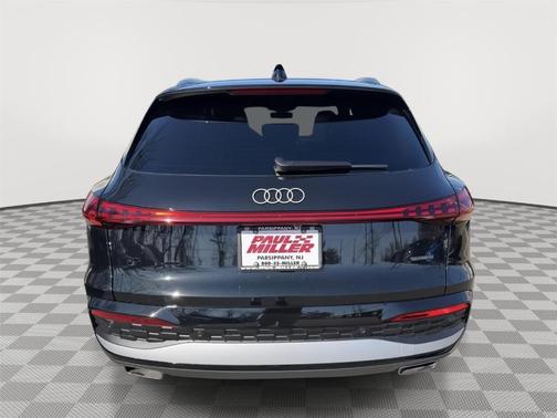 2025 Audi Q5 2.0T quattro Premium