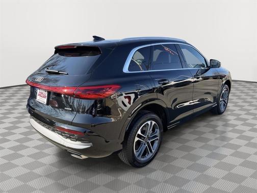 2025 Audi Q5 2.0T quattro Premium