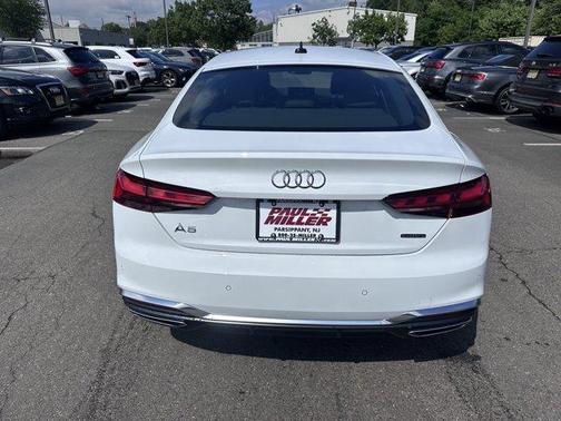 2024 Audi A5 Sportback 45 S line quattro Premium