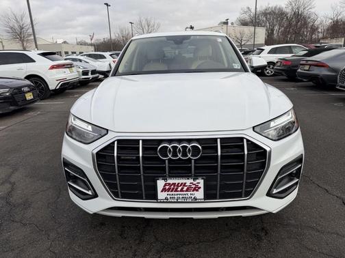 2022 Audi Q5 40 Premium