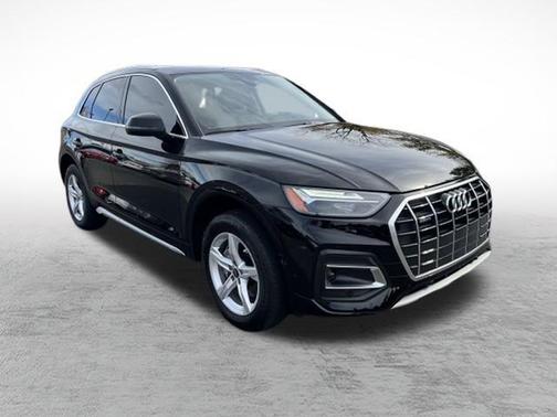 2023 Audi Q5 40 Premium