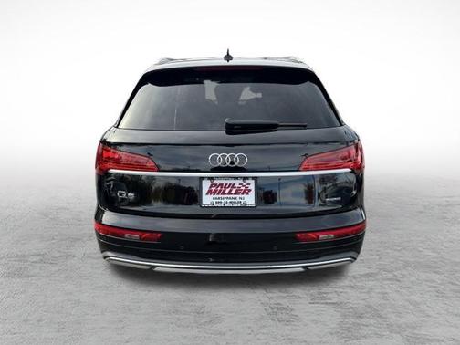 2023 Audi Q5 40 Premium