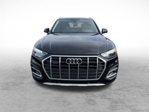 2023 Audi Q5 40 Premium
