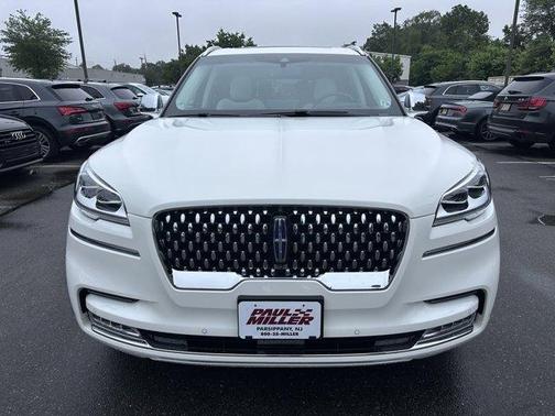 2022 Lincoln Aviator Black Label Grand Touring