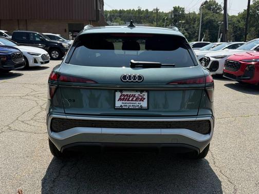 Sage Green Metallic 2026 Audi Q3 S line