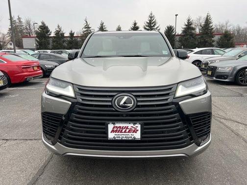 2024 Lexus LX 600 Luxury