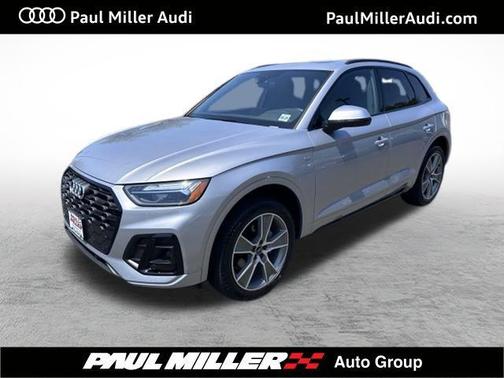 2025 Audi Q5 45 S line quattro Premium