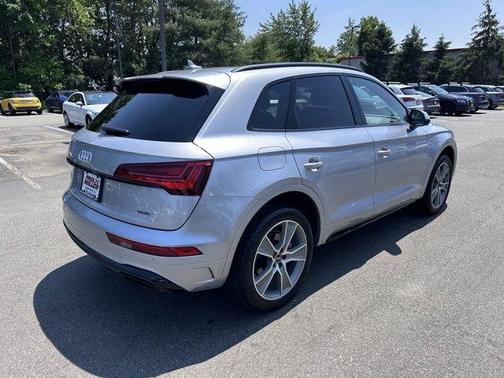 2025 Audi Q5 45 S line quattro Premium