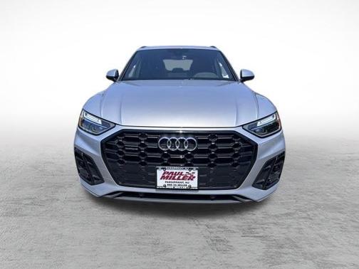 2025 Audi Q5 45 S line quattro Premium