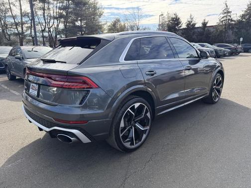 2022 Audi RS Q8 4.0T quattro