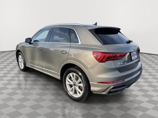 2025 Audi Q3 45 S line Premium