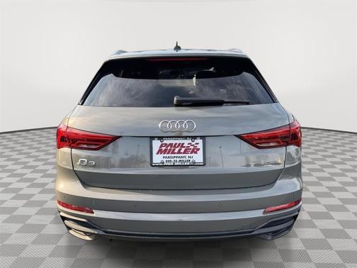 2025 Audi Q3 45 S line Premium