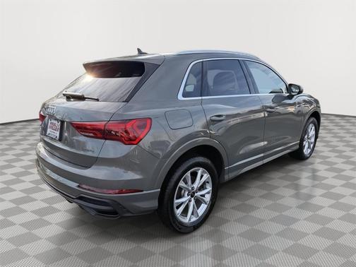 2025 Audi Q3 45 S line Premium