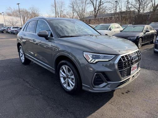 2025 Audi Q3 45 S line Premium