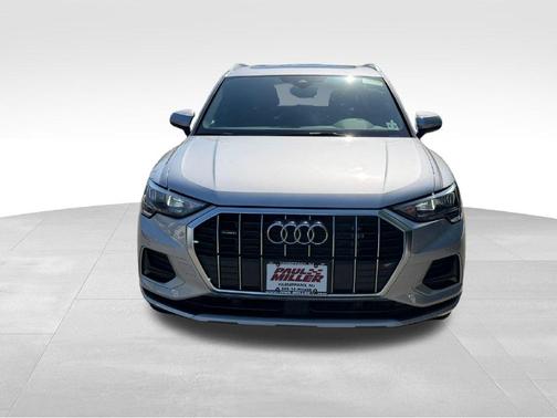Florett Silver Metallic 2022 Audi Q3 40 Premium