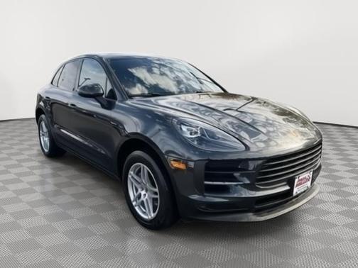 2021 Porsche Macan Base