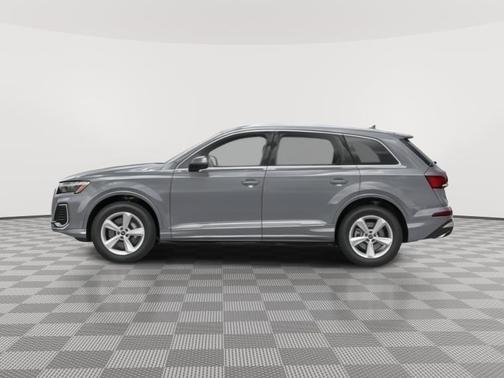2026 Audi Q7 45 Premium