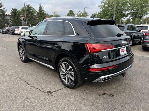 2023 Audi Q5 45 S line quattro Premium