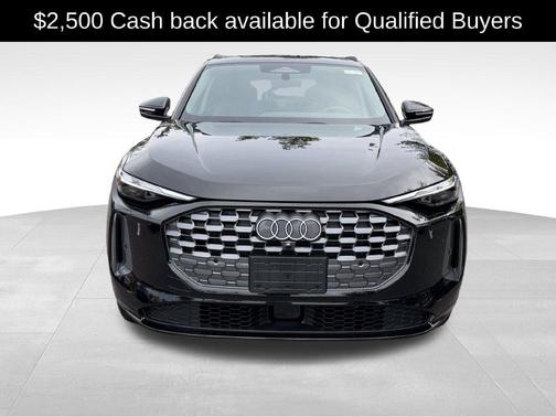 Mythos Black Metallic 2026 Audi Q5