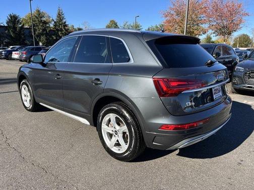 2023 Audi Q5 40 Premium