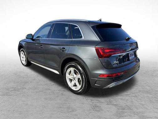 2023 Audi Q5 40 Premium