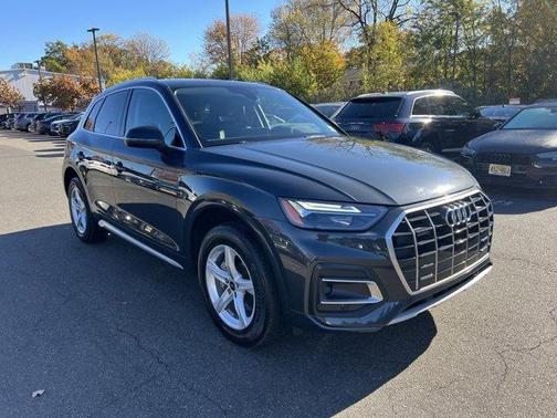 2023 Audi Q5 40 Premium