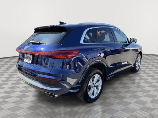 2025 Audi Q5 2.0T quattro Premium