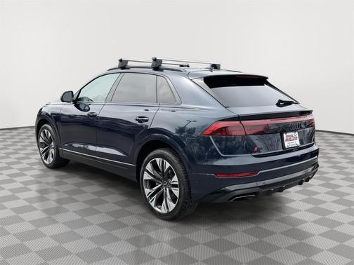 Waitomo Blue Metallic 2025 Audi Q8 Premium Plus