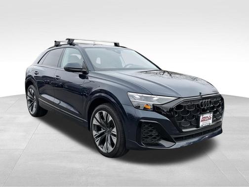 Waitomo Blue Metallic 2025 Audi Q8 55 Premium